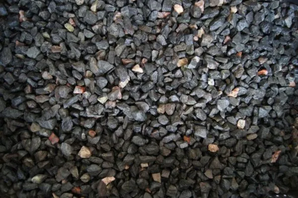 Dekoratiivkillustik graniit must-kirju 16/32 1000kg bigbag
